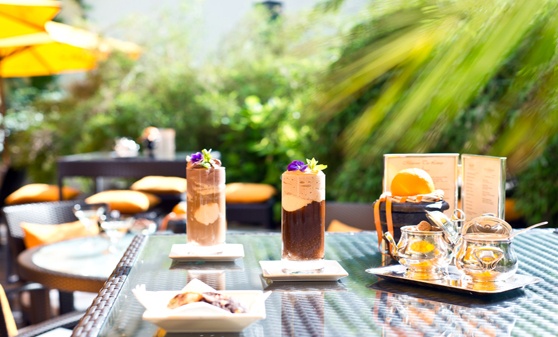 Cà phê Eiskaffee – Đức: Món đồ uống đặc biệt của Đức này gồm cà phê đậm đặc pha với kem vani, hấp dẫn cả những du khách khó tính nhất. Bạn có thể thưởng thức món này tại các quán cà phê hoặc các tiệm kem trên khắp nước Đức.