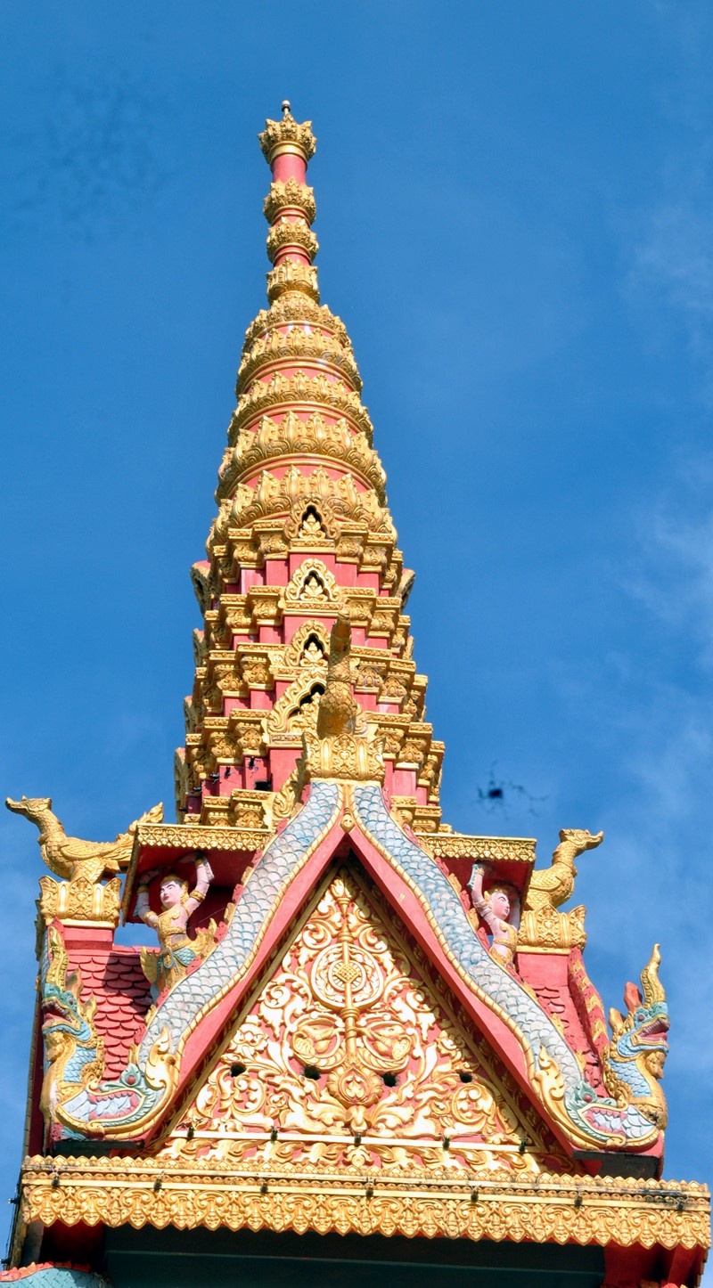 Nóc chùa với những hoa văn, họa tiết độc đáo