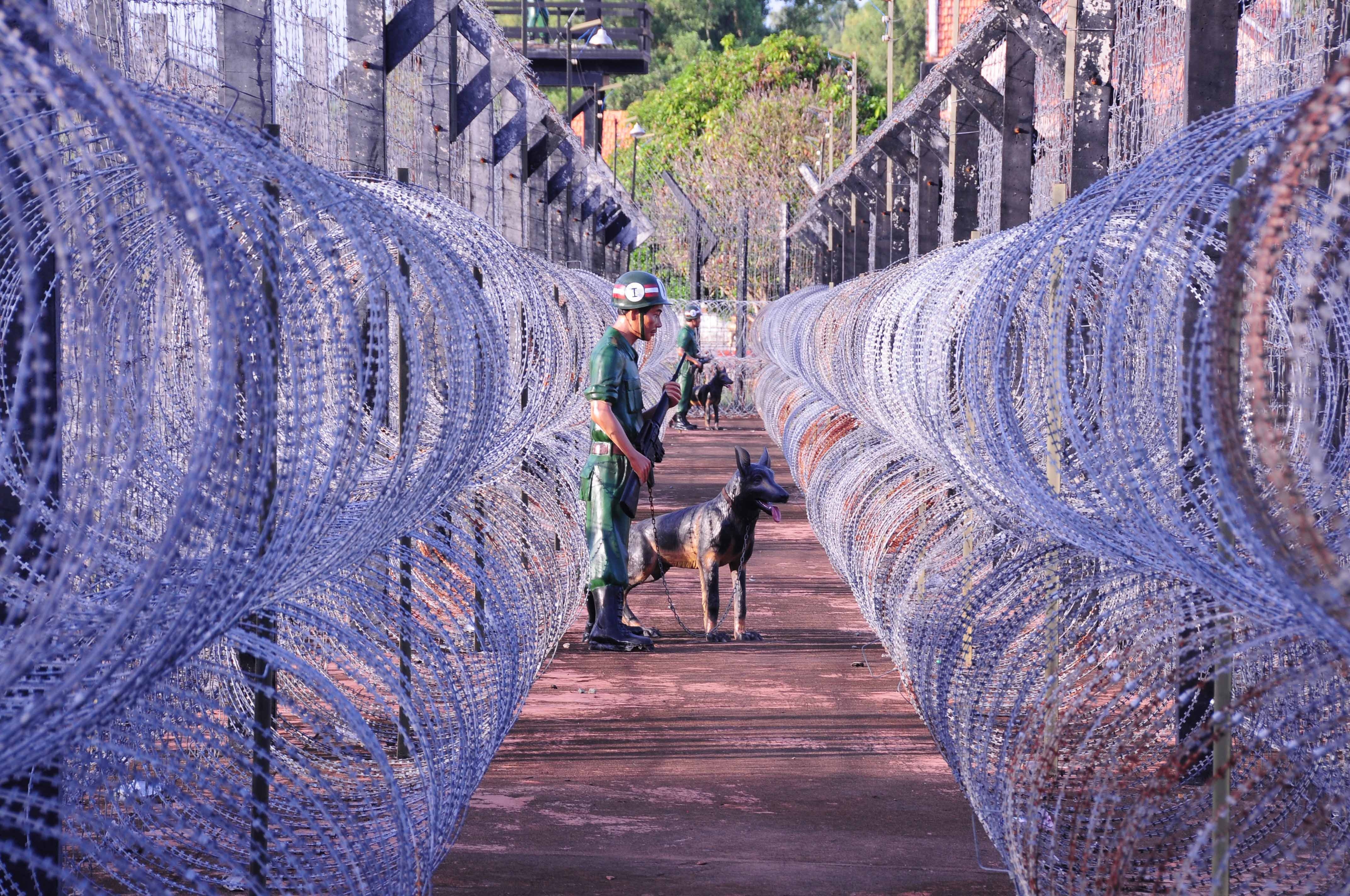 Nhà tù Phú Quốc, nơi mà mỗi bước chân ta đi có thể “đụng” đến các chiến sỹ hy sinh
