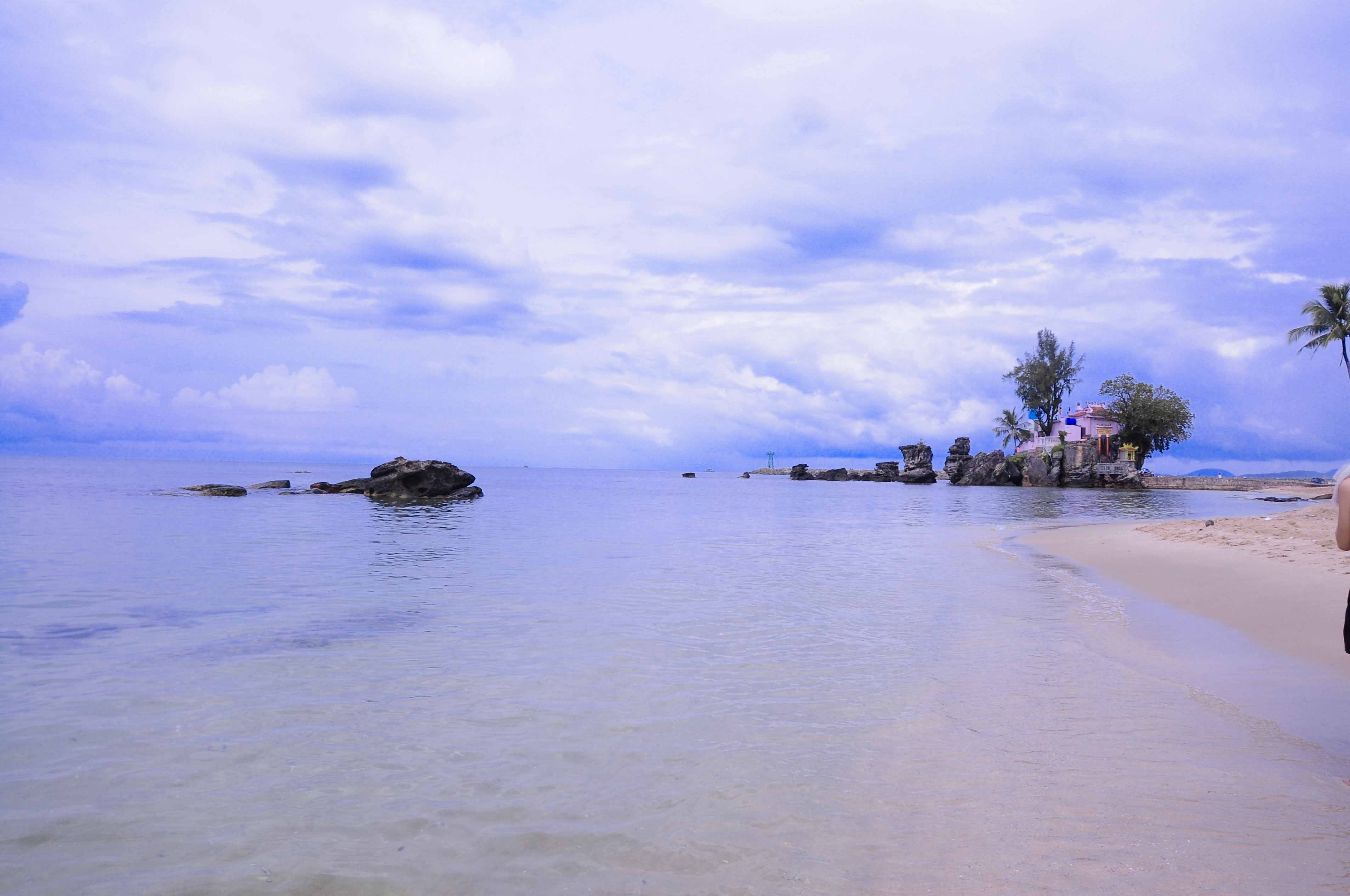 Bãi biển Dinh Cậu, một bức tranh thật sự của đảo ngọc