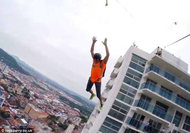 Tro truot cap dang so nhung sieu phan khich hinh anh