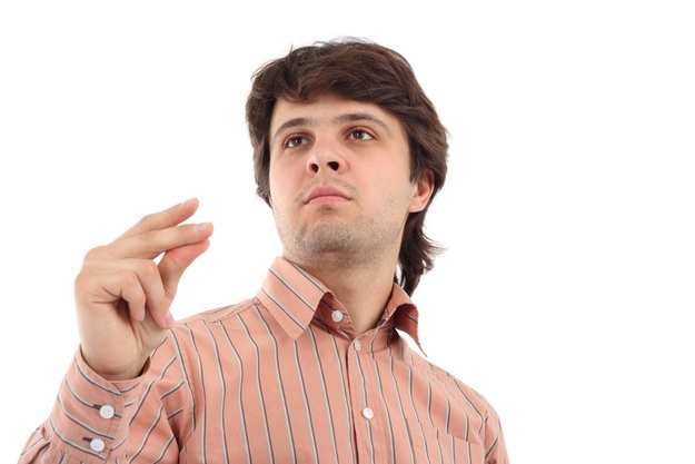 11. Ở Đức: “Búng tay là để gọi chó chứ không phải gọi người”.