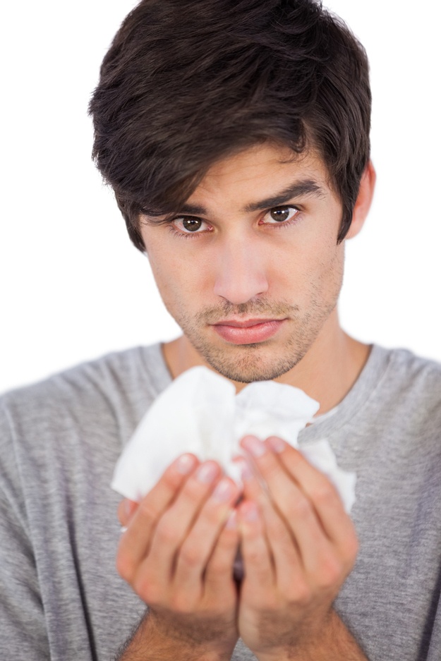 8. Ở Ý: “Đừng tặng khăn tay cho người khác, vì điều đó bị coi là điềm báo người nhận sắp phải lau nước mắt vì người thân qua đời”. 