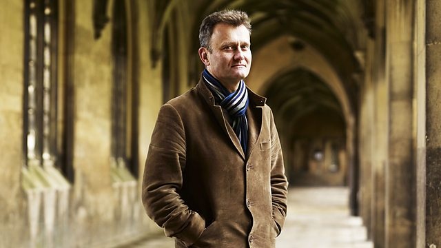 6. Hugh Dennis, diễn viên kiêm hài kịch gia: Một trong những khách sạn tệ nhất tôi từng ở là tại Peru trong khi quay một bộ phim tài liệu. Chúng tôi phải ở trong một nhà thổ vì đó là chỗ duy nhất có phòng tại một thị trấn gần mỏ dầu. Nó như một phòng ngủ nhỏ và tôi không dám chạm vào bất cứ thứ gì. Tất cả tường đều lắp gương, rõ ràng đây không phải là nơi để người ta ở lại qua đêm, thật sự rất tệ.