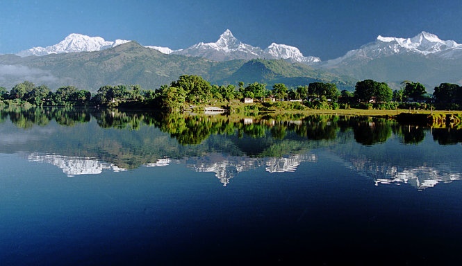 Pokhara, 'vien ngoc phia Tay' my mieu cua Nepal hinh anh