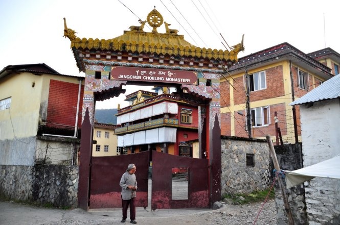 Tu viện Jangchub Choeling - Ảnh:un-bout-du-monde