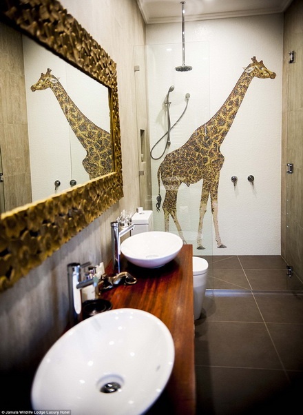 Phòng tắm cũng có xu hướng gần gũi với thiên nhiên.