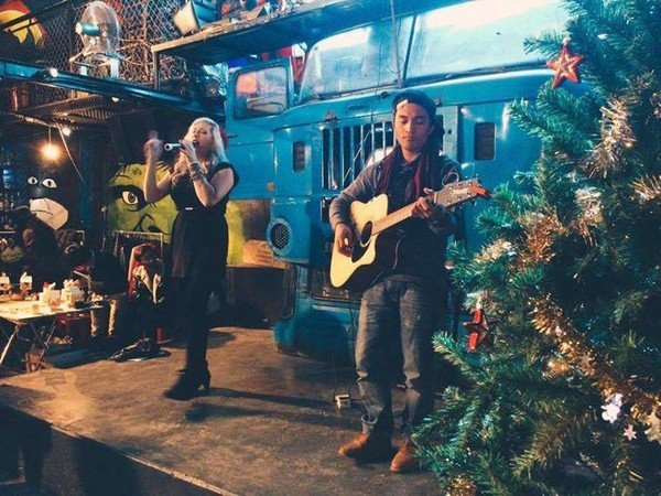 Cac diem vui choi cuoi tuan 'ngon, bo, re' o Ha Noi, Sai Gon hinh anh