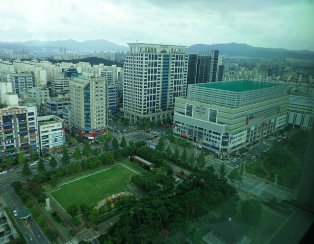 Daejeon vẫn mang vẻ đẹp tươi trẻ, nhẹ nhàng, hết sức duyên dáng của một thành phố trẻ