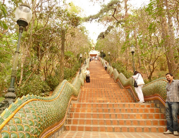 Đường lên Doi Suthep