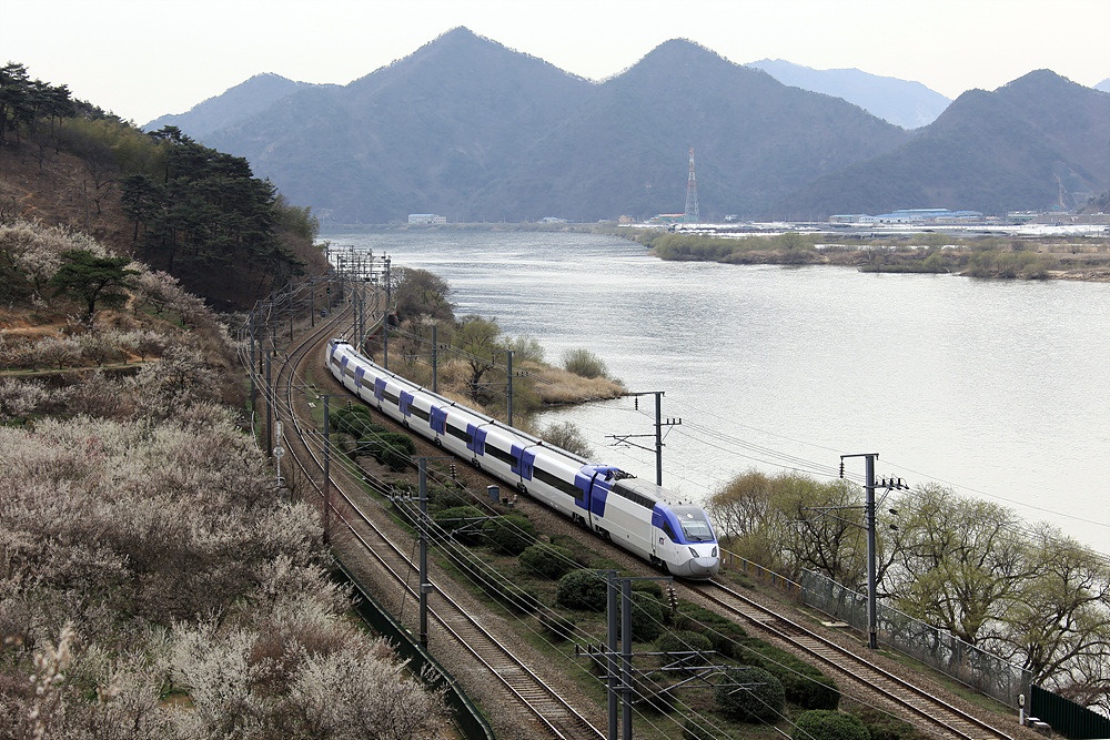 10 tau cao toc nhanh nhat the gioi hinh anh