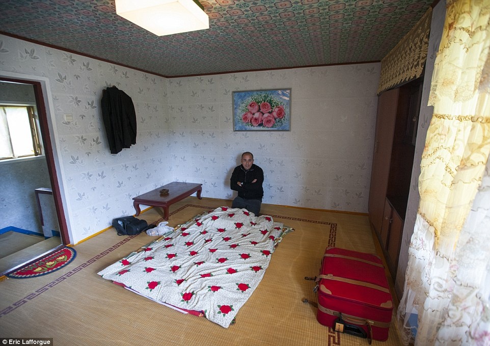 Cuoc song nong thon Trieu Tien trong mat khach Tay hinh anh