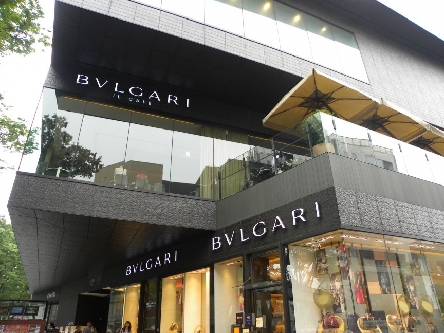 Nhung quan ca phe mang thuong hieu thoi trang dang cap hinh anh