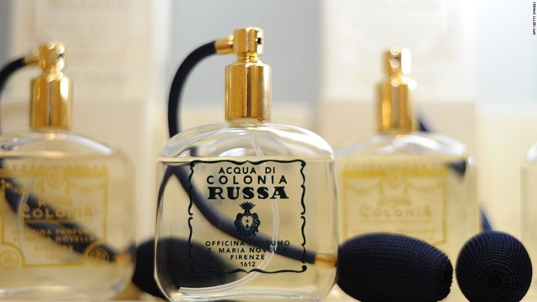 Nhà thuốc trở nên nổi tiếng khi tạo ra một loại nước hoa  dành cho con gái của gia đình Medici quyền lực, người sẽ kết hôn với vị vua tương lai của nước Pháp.