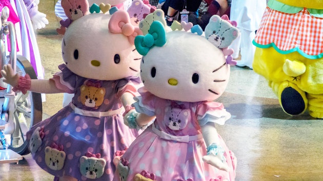 Thien duong meo Hello Kitty tai Nhat hinh anh