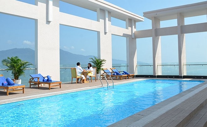 Khach san 4 sao tai Da Nang giam gia 50% dip khai truong hinh anh