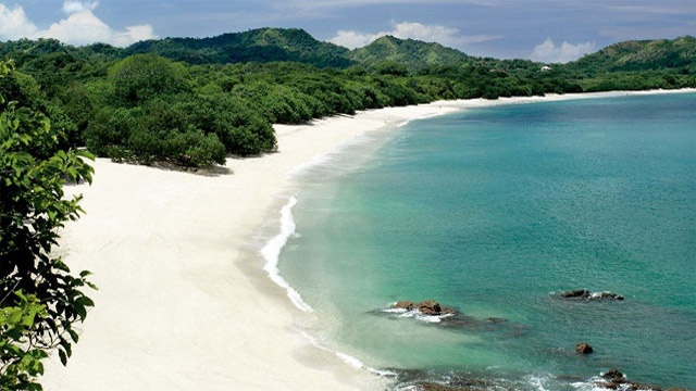 5. Nicoya Peninsula, Costa Rica: Được xếp hạng là một trong những quốc gia hạnh phúc nhất thế giới, bạn có thể yên tâm khi du lịch đến Costa Rica. Ở Nicoya Peninsula, bạn hãy thoải mái đăng kí tham gia một lớp tập yoga vừa tăng cường sức khỏe vừa kết giao với những người bạn mới.