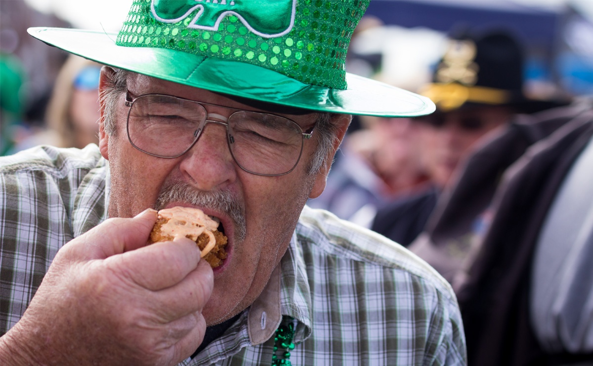 Lễ hội tinh hoàn (Mỹ): Lễ hội tinh hoàn diễn ra vào cuối tháng 7 hàng năm tại khu nghỉ dưỡng lạch Rock, Montana. Đây là sự kiện chỉ dành cho người lớn với các hoạt động liên quan tới món tinh hoàn bò. Ngoài ra, ở đây còn có các cuộc khi vật nhau và nhiều người không ngại khỏa thân.