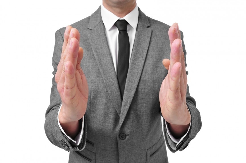 Chính phủ thực hiện phẫu thuật làm lớn “cậu bé” miễn phí: Bảo hiểm của Mỹ có hạng mục chi trả cho các loại thuốc hỗ trợ nam giới như Viagra, Levitra và Cialis, nhưng tại Cuba, chính phủ cung cấp dịch vụ phẫu thuật làm lớn “cậu bé” từ năm 2009. 