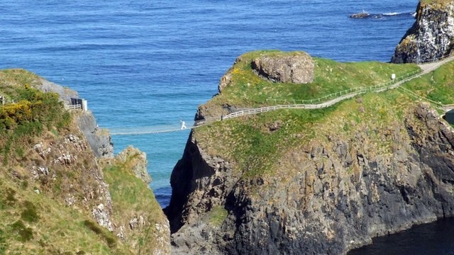 Nhung cay cau dang so nhat the gioi hinh anh