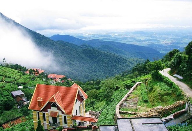 6 diem du lich gan Ha Noi cho dip nghi le 30/4-1/5 hinh anh