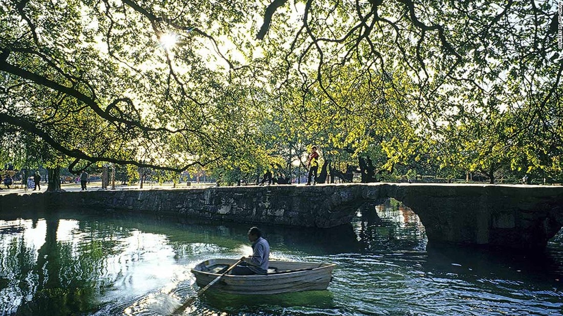 Ojakgyo: Có nghĩa là “Cầu ô thước”, cầu Ojakgyo ở tỉnh Jeolla nổi tiếng với câu chuyện Ngưu Lang - Chức Nữ, hai người sống ở hai bên sông Ngân Hà và chỉ được gặp nhau khi những con quạ kết thành cầu.