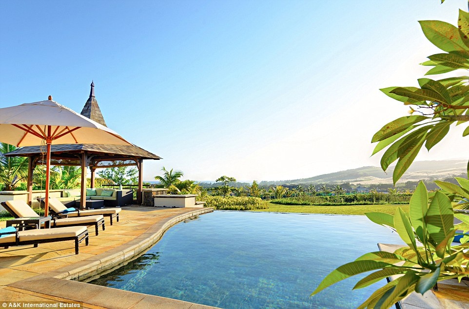 Nhung biet thu nghi duong danh cho gioi sieu giau hinh anh