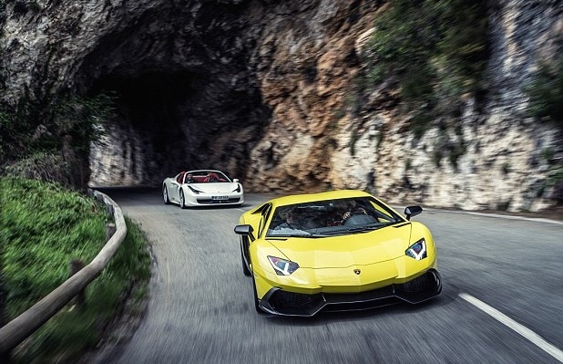 Tour du lich dat nhat the gioi cho tin do sieu xe hinh anh