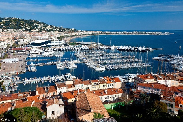 Thành phố Cannes xinh đẹp và hào nhoáng.