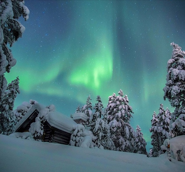 Herschel đã được chiêm ngưỡng Bắc Cực quang ở Phần Lan. 