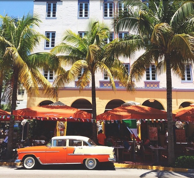 Tuy nhiên, cô cũng khám phá những điểm đến nội địa tuyệt vời như Miami. 