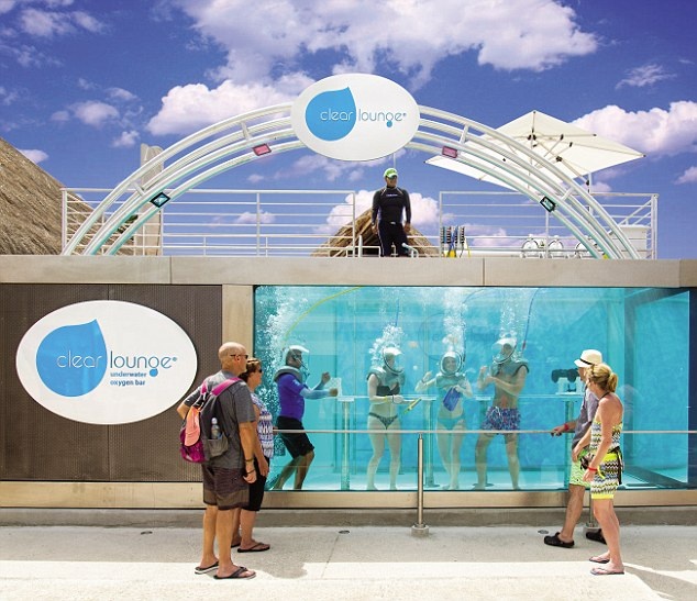 Điểm du lịch độc đáo này có thể phục vụ nhiều khách cùng lúc.