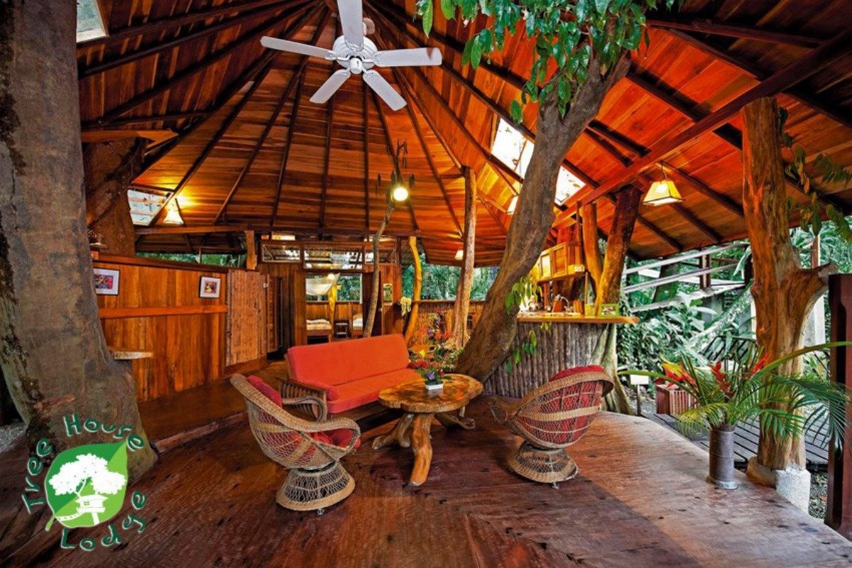 Thực hiện mơ ước thời thơ ấu khi ở trong một ngôi nhà trên cây ở khách sạn Treehouse Lodge, nằm trong khu bảo tồn hoang dã Gandoca-Manzanillo ở Costa Rica.