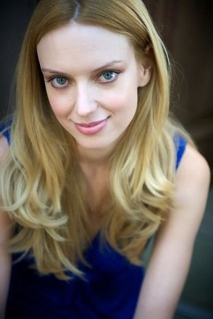 Noelle có cuộc sống mơ ước của nhiều người ở New York.