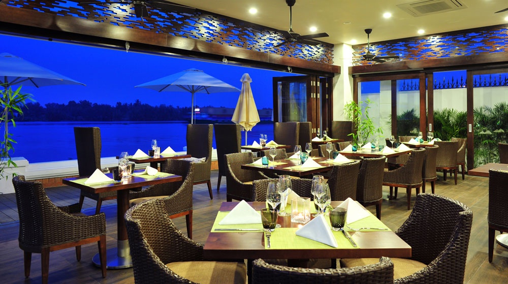 Ngoài không gian xanh mát và yên tĩnh, Villa Sông Sài Gòn còn có nhà hàng, phòng tập, phòng massage phục vụ du khách.