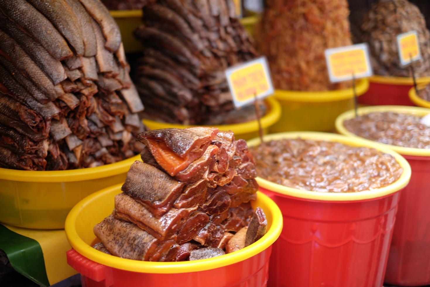 Tham vuong quoc mam o cho Chau Doc, An Giang hinh anh