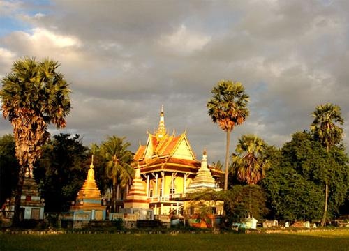 Ve Soc Trang an gi, choi dau? hinh anh