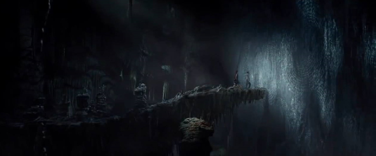 Cảnh trong hang Én.