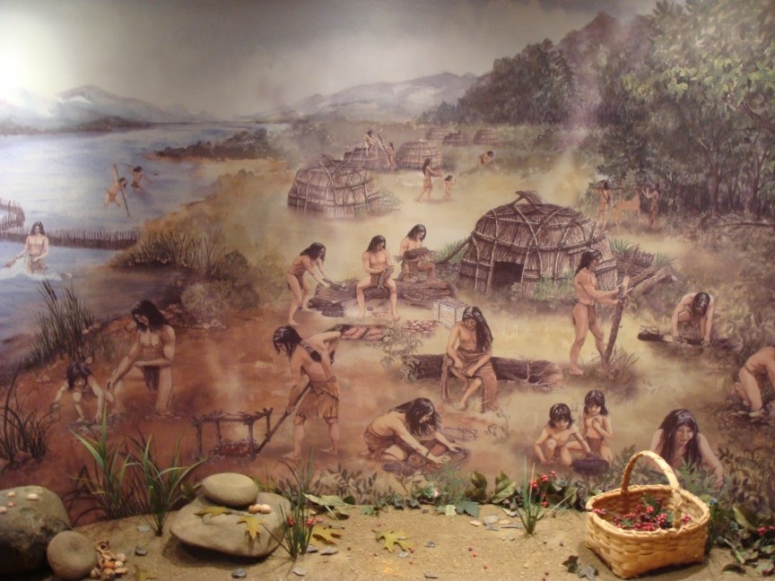 Trải qua ảo giác: Tộc Algonqui buộc các nam thanh niên sử dụng một lượng lớn các chất độc ảnh hưởng tới thể chất và tinh thần, những ai trải qua được nghi lễ này vẫn còn tỉnh táo được coi là đã đủ tư cách làm một người đàn ông thực thụ. Họ bị cách ly trong 20 ngày và ăn một chất gây ảo giác cực mạnh có tên Wysoccan. Chất này đôi khi gây mất trí nhớ, tượng trưng cho việc xóa bỏ những ký ức thơ ấu.