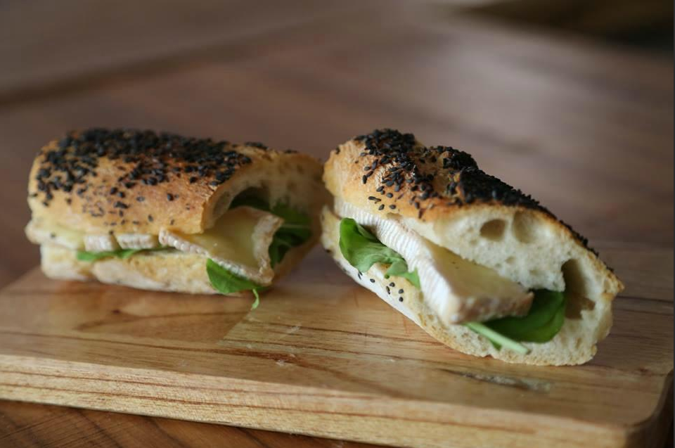 Nhung nha hang khien khach Tay me met o TP HCM hinh anh