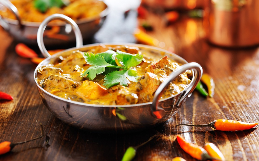 2. “Trong kỳ nghỉ ở Goa, Ấn Độ, tôi phát hoảng khi biết gần như nhà hàng nào cũng có món cà ri. Tôi không thích đồ ăn cay”. Có lẽ du khách này không biết cà ri là món ăn phổ biến ở Ấn Độ.