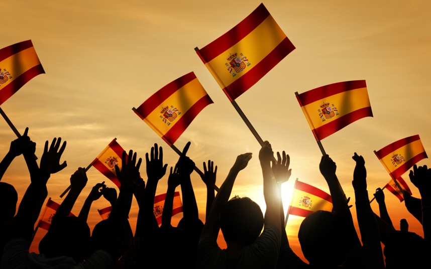 4. “Chúng tôi đi du lịch ở Tây Ban Nha và gặp rắc rối với các tài xế taxi, vì họ toàn là người Tây Ban Nha”. Chẳng lẽ ở Tây Ban Nha tại toàn người Anh hay người Mỹ?