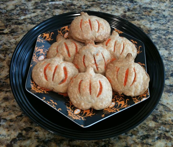 7. Bánh bí ngô: Món bánh ngon tuyệt này xuất hiện khá nhiều lần trong bộ truyện của tác giả Rowling. Ảnh; Playbuzz.