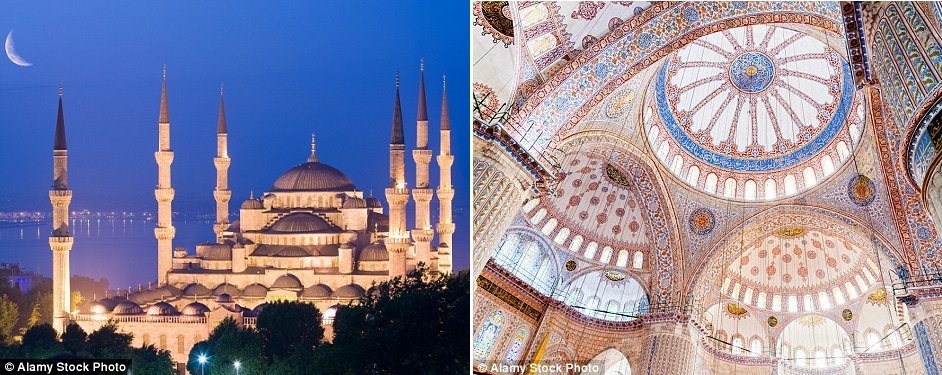 Thánh đường lịch sử Blue ở Istanbul được xây dựng vào khoảng 1609-1616. Đây là một điểm tham quan hấp dẫn, với những mái vòm và cổng vào tuyệt đẹp.