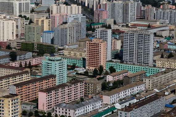 Pyongyang có nhiều khu nhà cao tầng, với quy mô phát triển lớn hơn những gì Erick Tseng tưởng tượng.