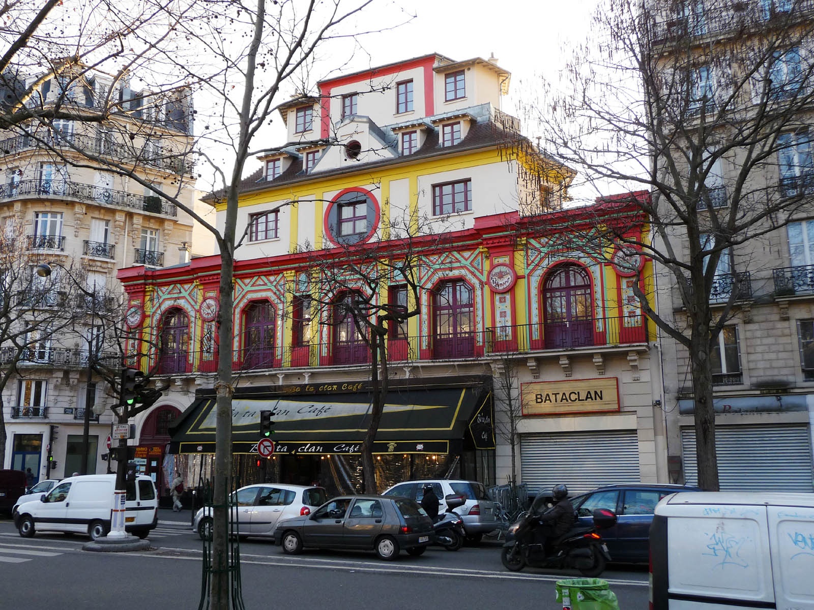 Nhung dia diem bi tan cong o Paris truoc tham hoa hinh anh