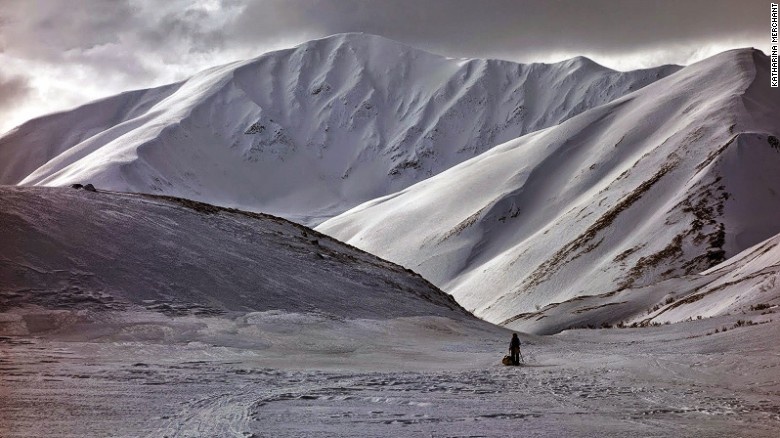 Iditarod Trail Invitational (Alaska): Cuộc đua marathon này diễn ra vào tháng 2 ở Alaska, nơi có khung cảnh ngoạn mục nhưng địa hình hiểm trở, thời tiết khắc nghiệt.