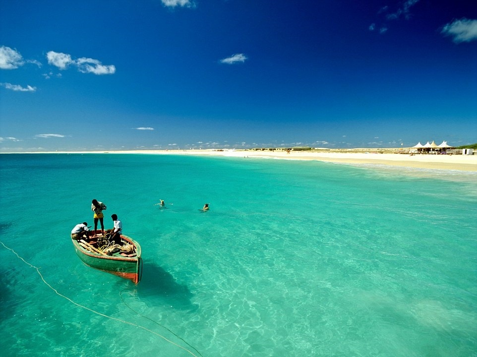 5 diem den gia re hoan hao cho nam 2016 hinh anh