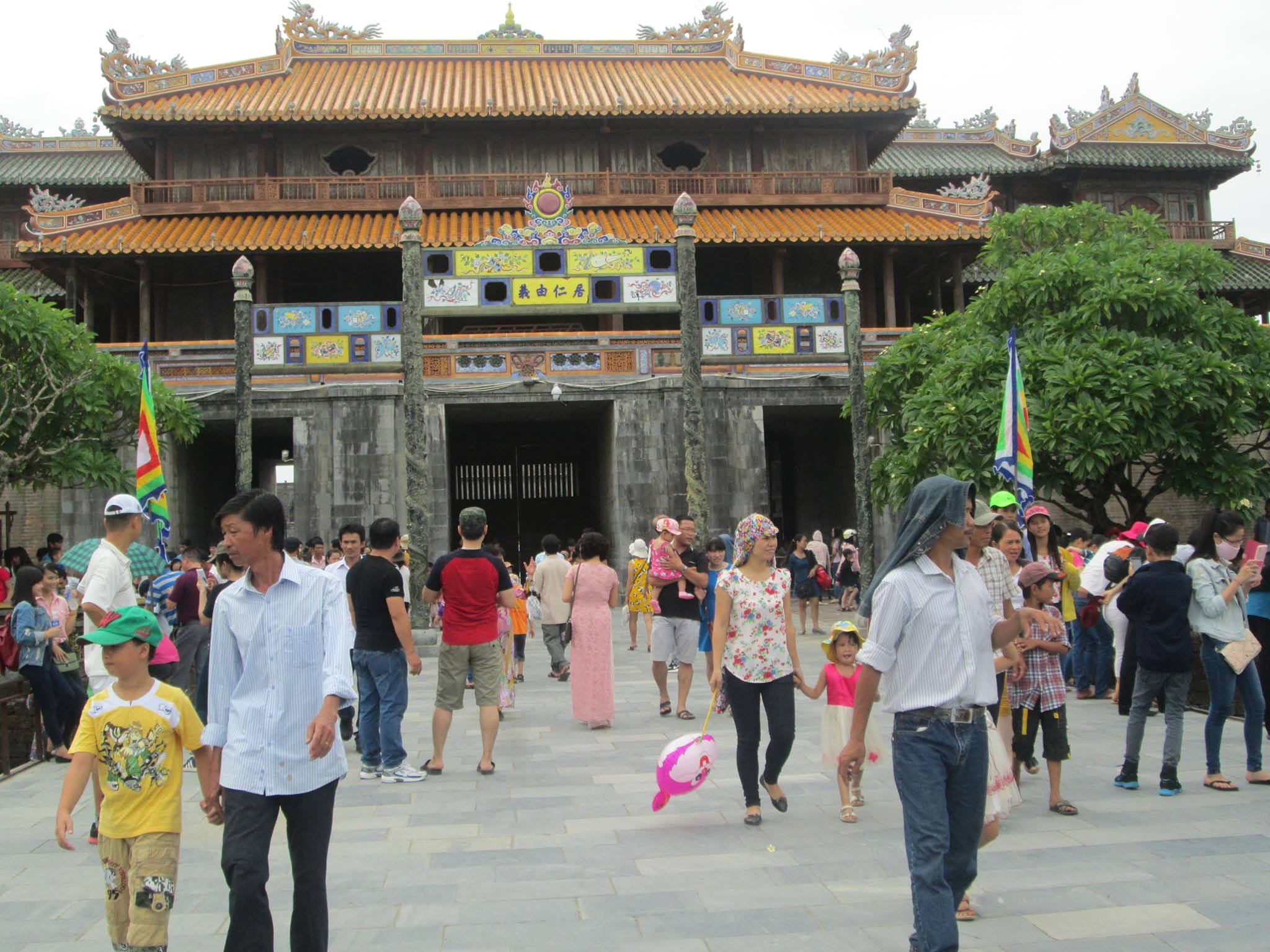 Đến Huế vào thời gian này, du khách có cơ hội trải nghiệm vô vàn điều thú vị. Ảnh: Tuấn Hiệp.