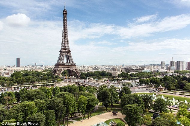Nhật trồng anh đào ở Paris ảnh 1 Nhat trong anh dao o Paris anh 1